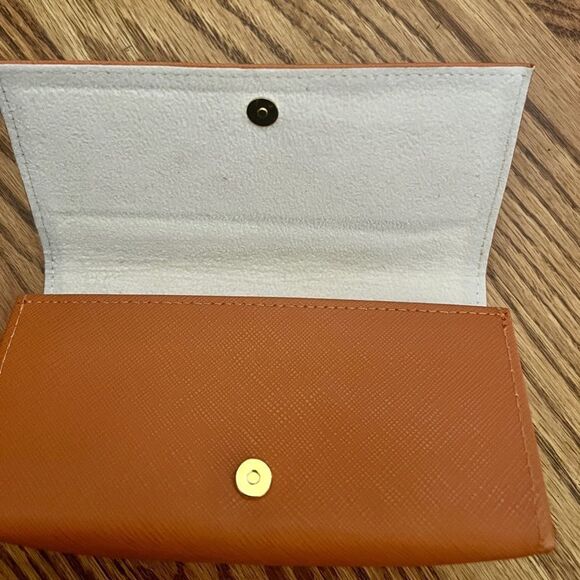 Tory Burch Orange and Gold Eyewear Case - Picture 3 of 5